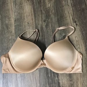 Victoria’s Secret very push-up Bra